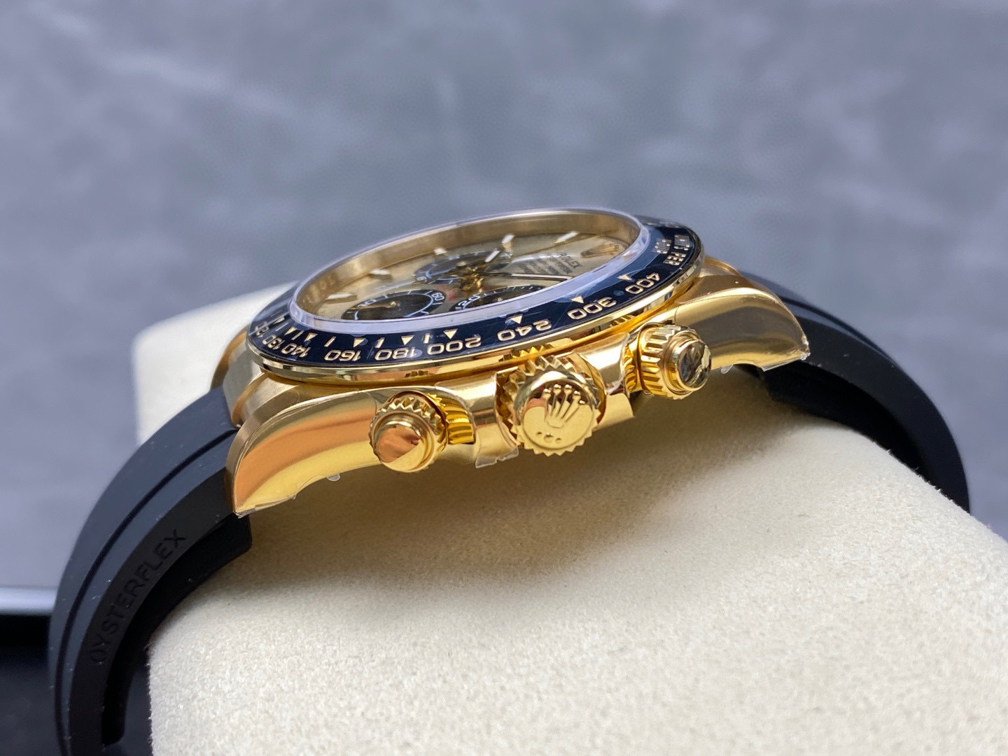 Rolex Focus on big factory goods