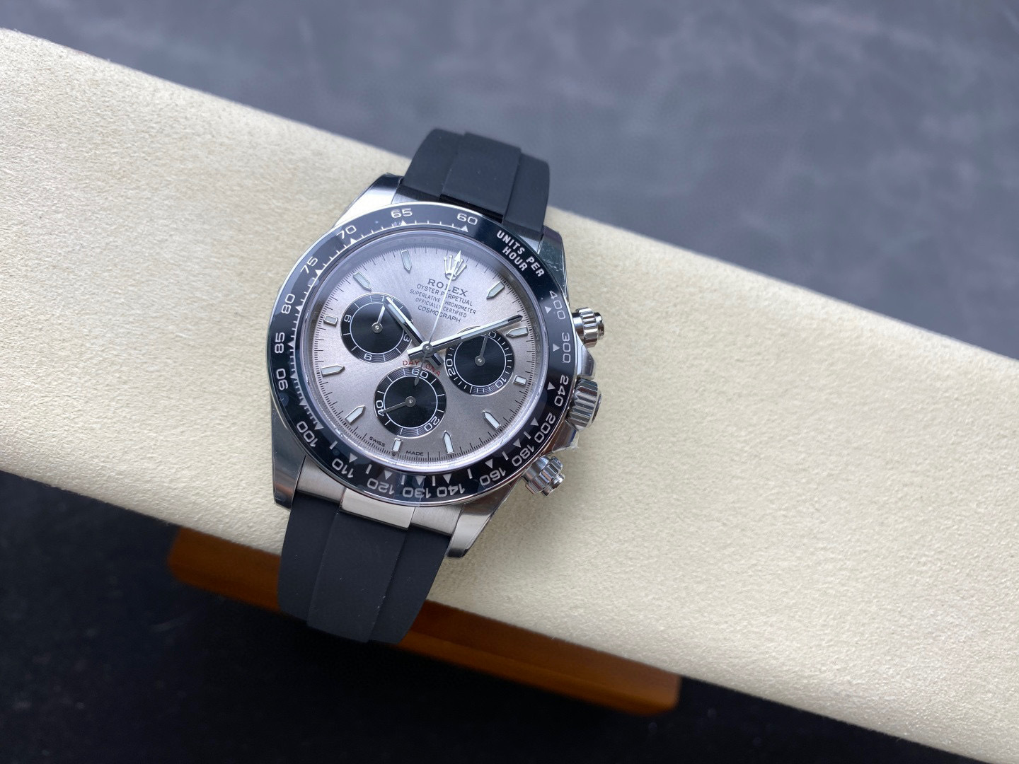 Rolex Focus on big factory goods