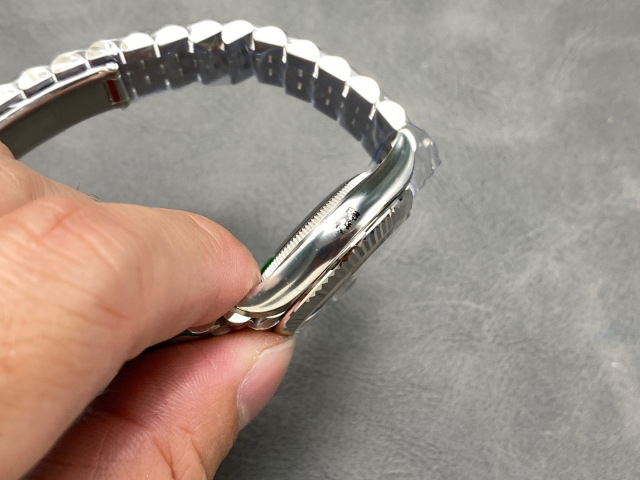Rolex Focus on big factory goods