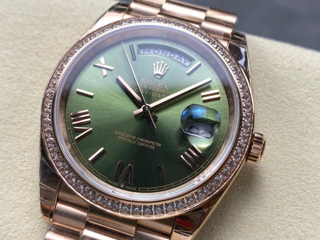 Rolex Fokus pada barangan kilang besar