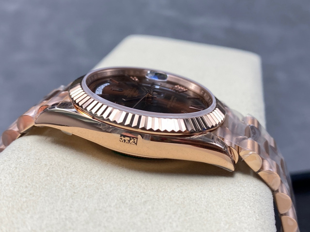 Rolex Fokus pada barangan kilang besar