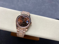 Rolex Fokus pada barangan kilang besar