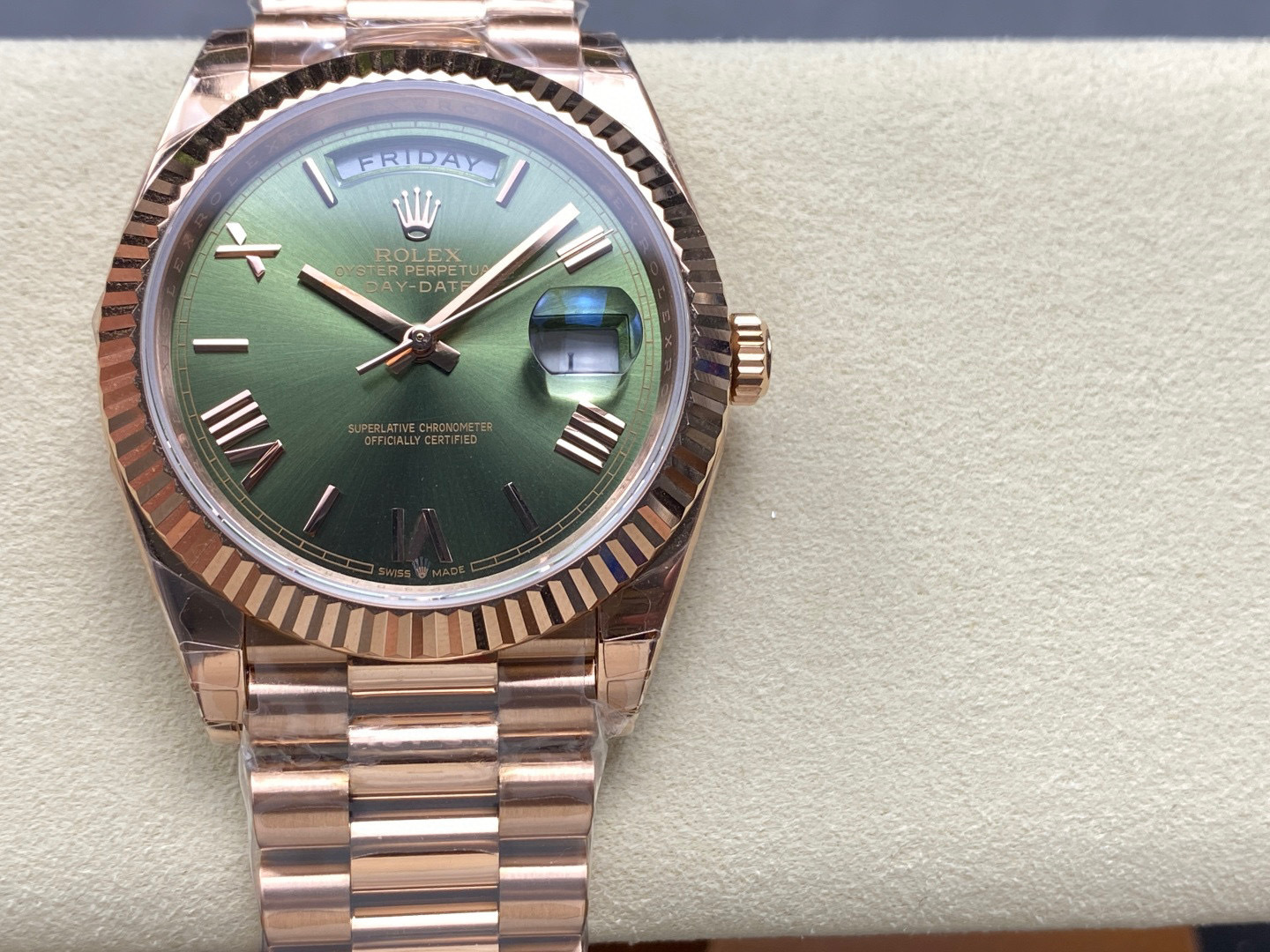 Rolex Fokus pada barangan kilang besar