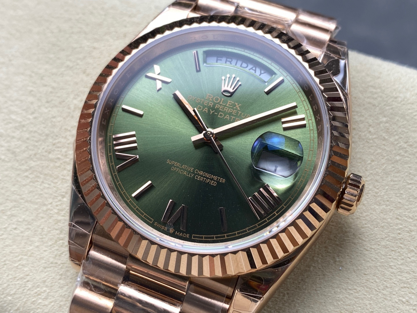 Rolex Fokus pada barangan kilang besar