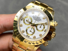 Rolex punta sui beni di grandi fabbriche