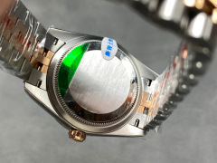 Rolex punta sui beni di grandi fabbriche