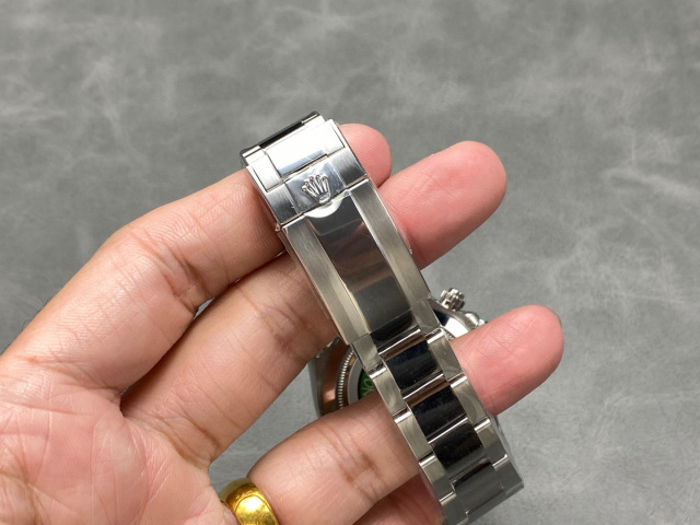 Rolex Focus on big factory goods