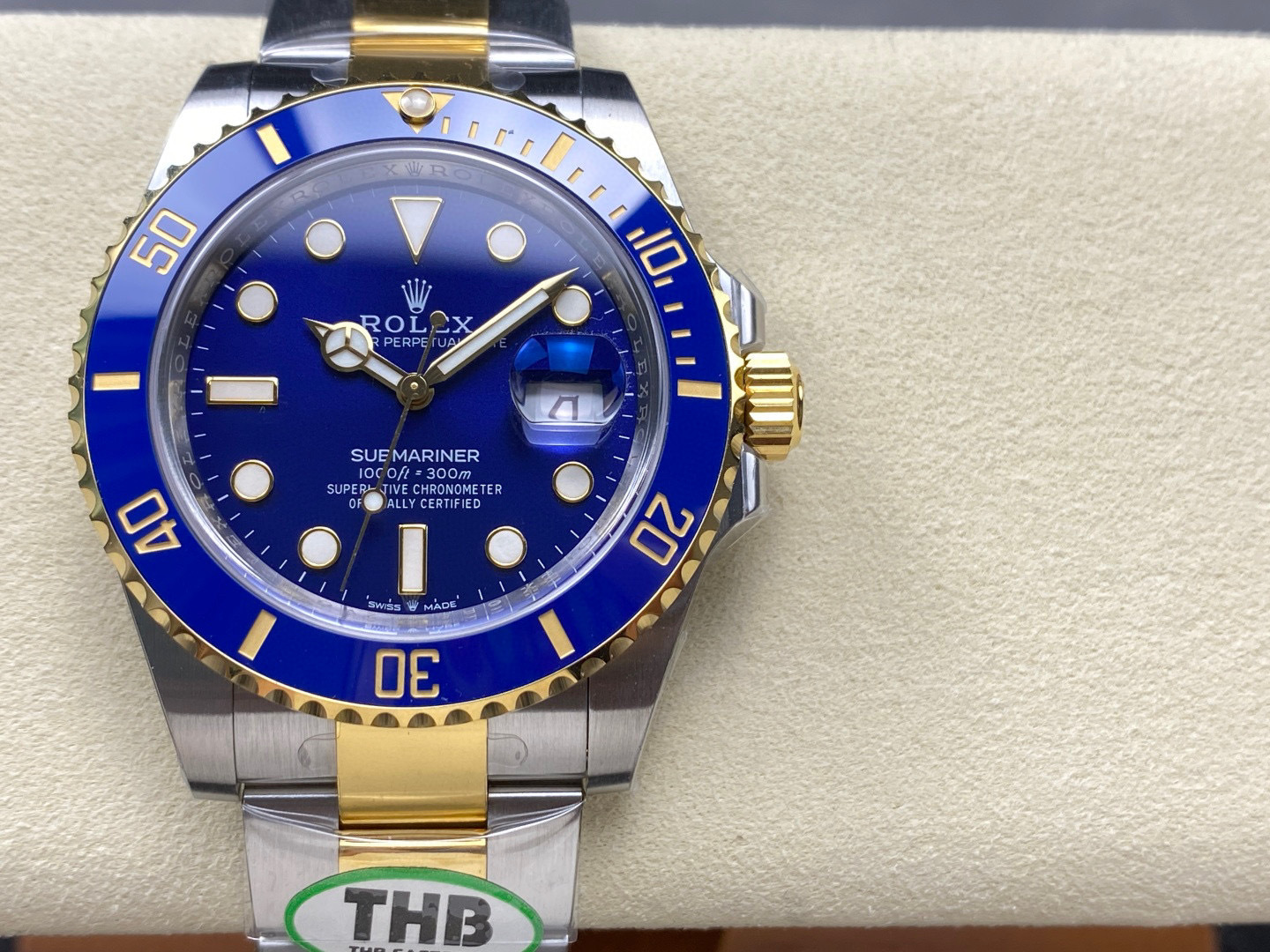 Rolex punta sui beni di grandi fabbriche