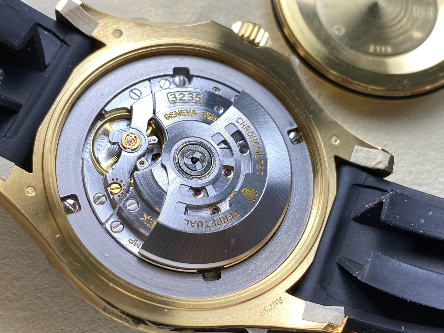 Rolex Fokus pada barangan kilang besar