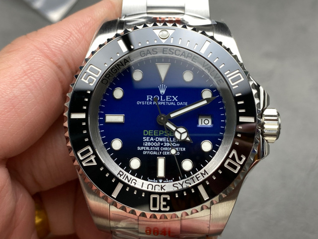 Rolex Fokus pada barangan kilang besar