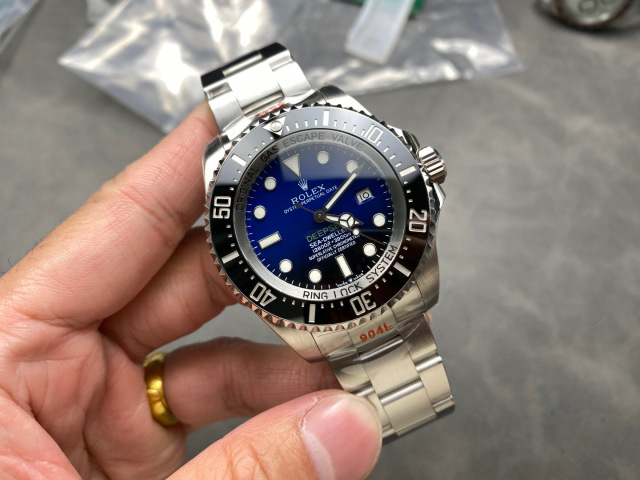 Rolex Fokus pada barangan kilang besar