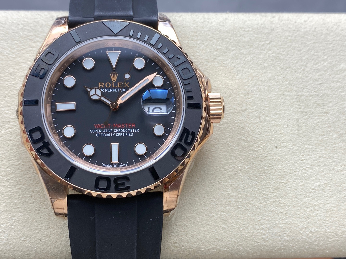 Rolex Fokus pada barangan kilang besar