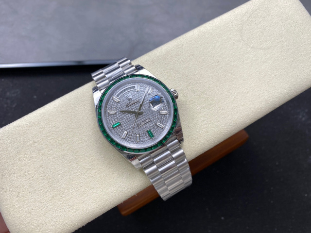 Rolex Fokus pada barangan kilang besar