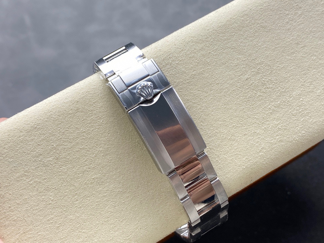 Rolex Fokus pada barangan kilang besar