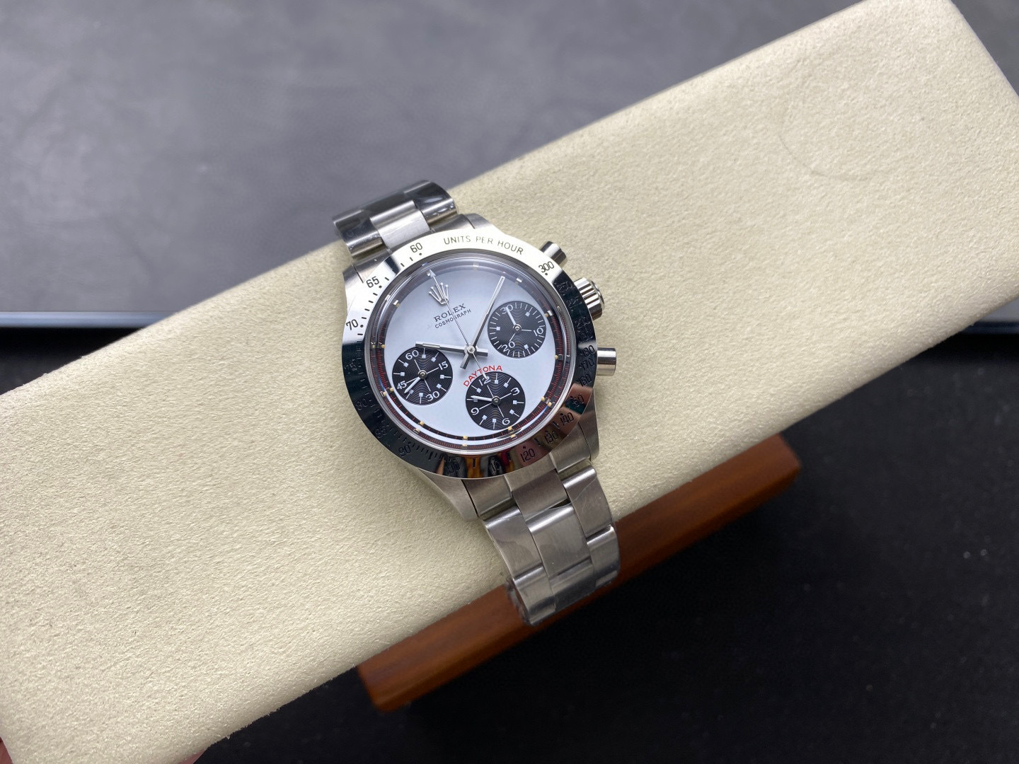 Rolex Fokus auf große Fabrikgüter