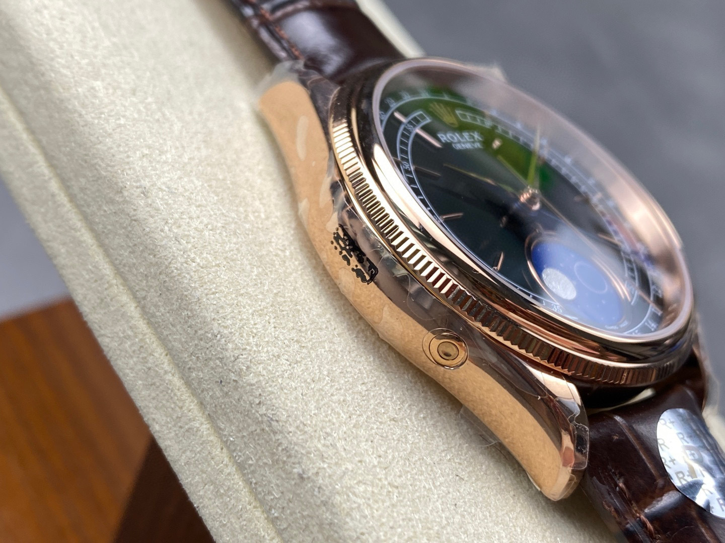 Rolex Fokus pada barangan kilang besar