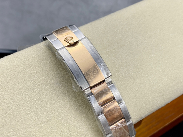 Rolex Fokus pada barangan kilang besar
