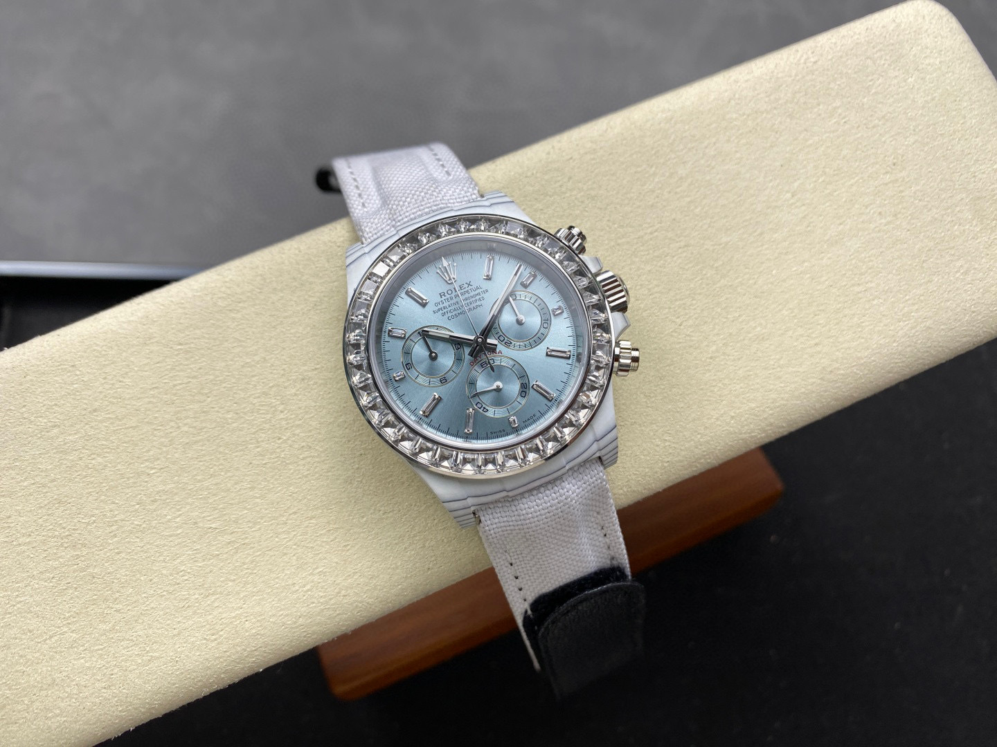 Rolex Fokus pada barangan kilang besar