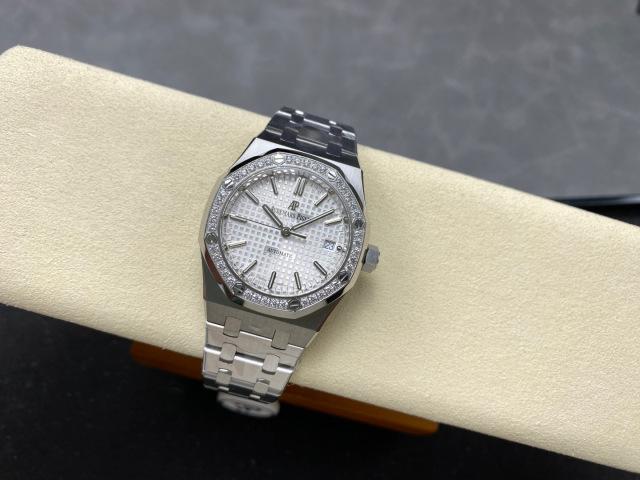 Audemars Piguet Fokus pada barangan kilang besar