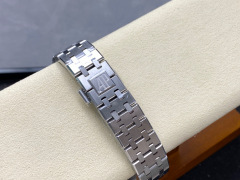 Audemars Piguet Fokus pada barangan kilang besar