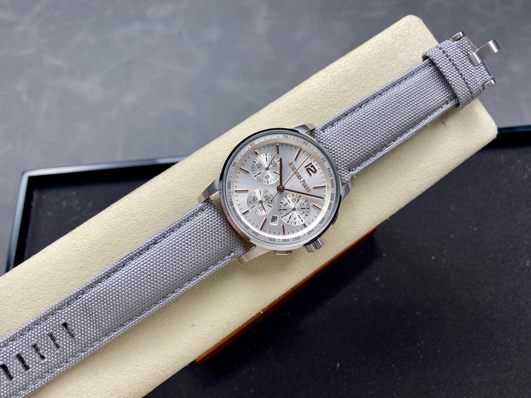 Audemars Piguet Fokus pada barangan kilang besar