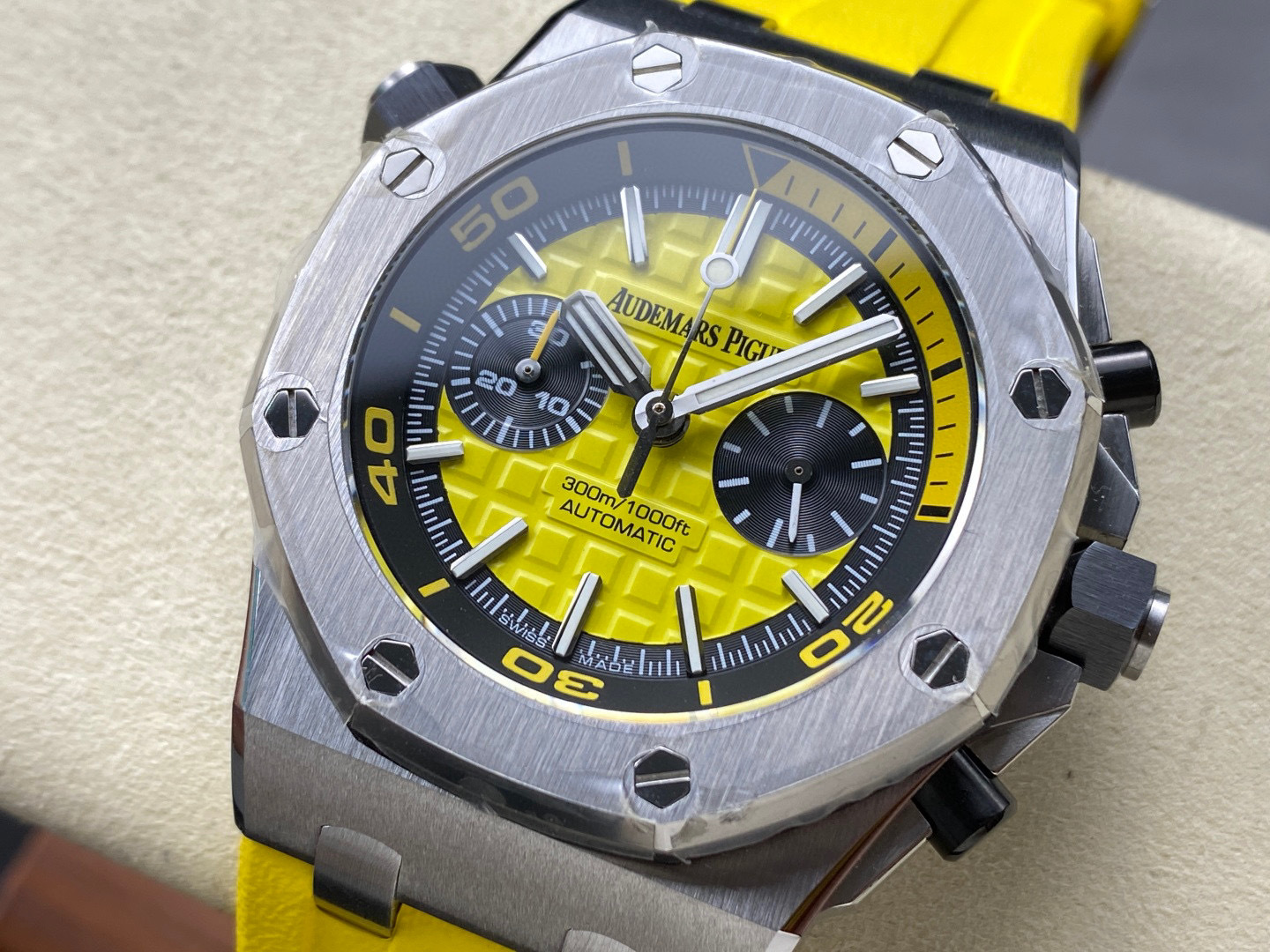 Audemars Piguet Focus on big factory goods
