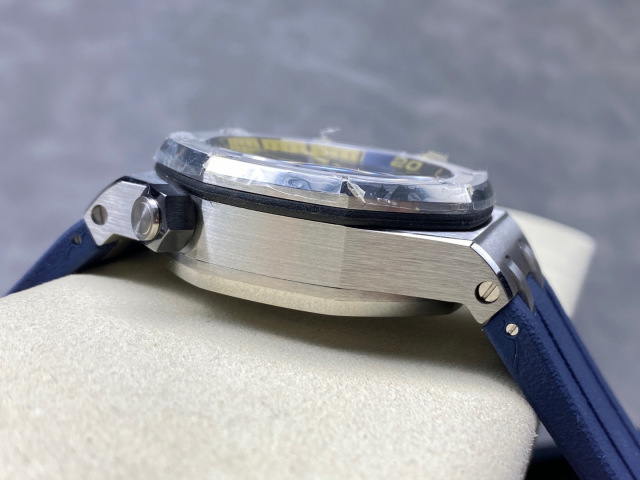 Audemars Piguet si concentra sui grandi beni di fabbrica