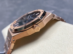 Audemars Piguet si concentra sui grandi beni di fabbrica