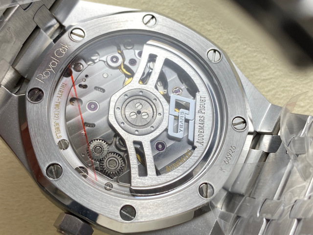 Audemars Piguet Focus on big factory goods