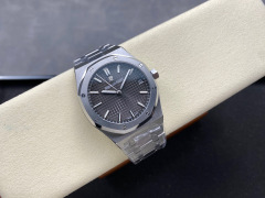Audemars Piguet Focus on big factory goods