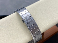 Audemars Piguet Fokus pada barangan kilang besar