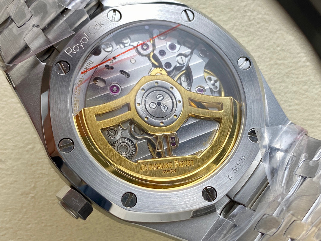 Audemars Piguet Focus on big factory goods