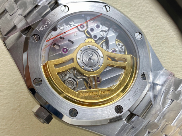 Audemars Piguet Focus on big factory goods