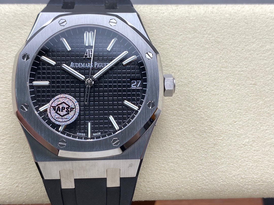 Audemars Piguet Focus on big factory goods