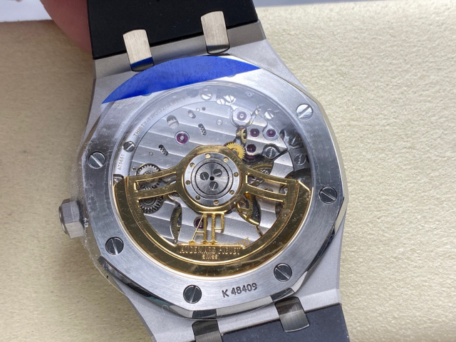 Audemars Piguet Focus on big factory goods