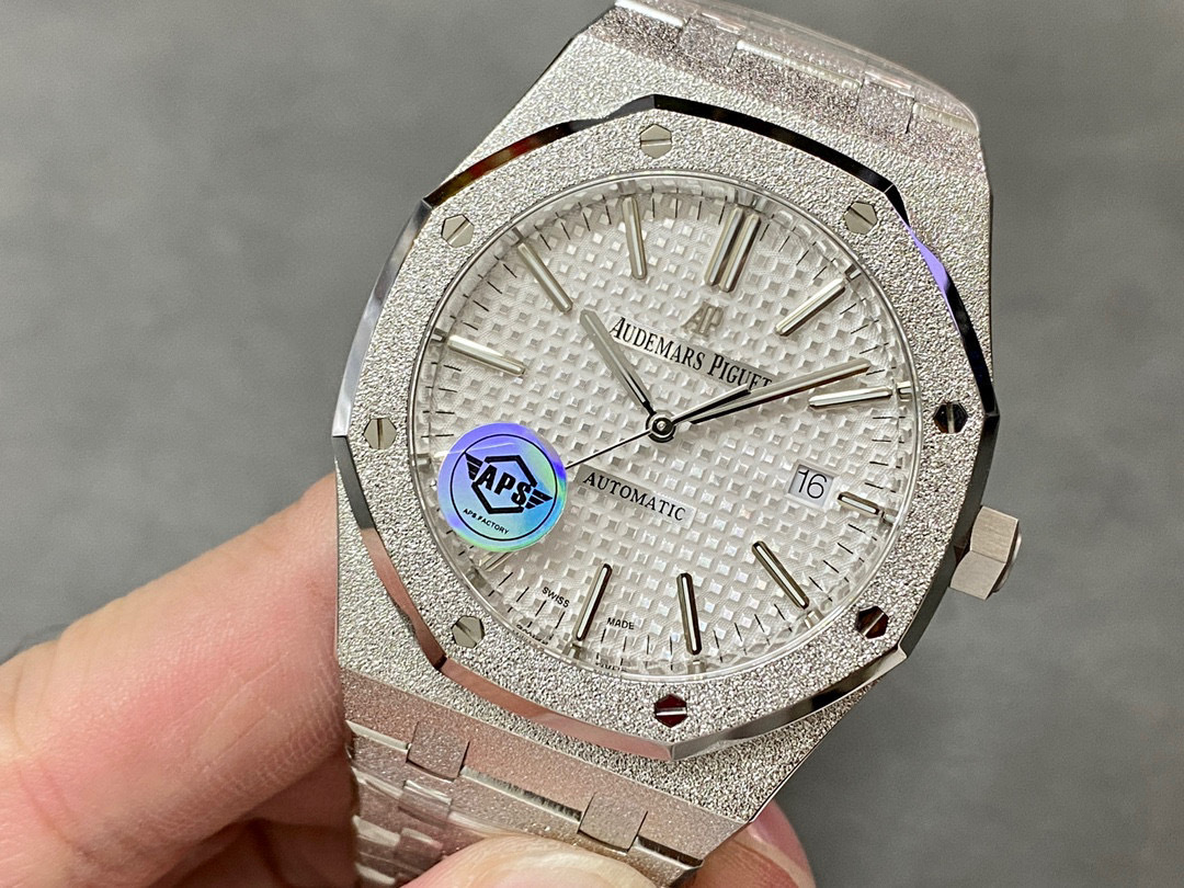 Audemars Piguet Fokus pada barangan kilang besar