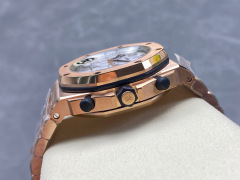 Audemars Piguet si concentra sui grandi beni di fabbrica