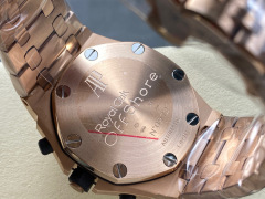 Audemars Piguet si concentra sui grandi beni di fabbrica