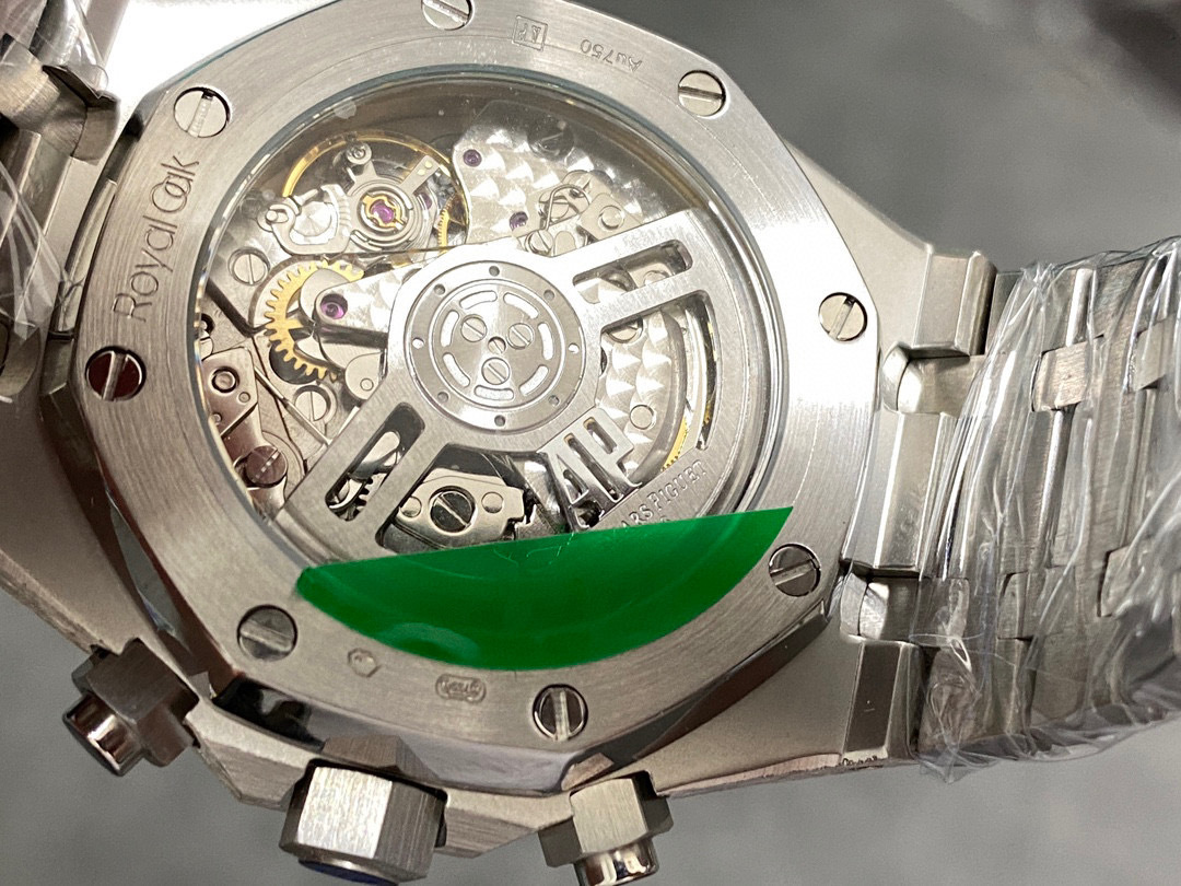 Audemars Piguet si concentra sui grandi beni di fabbrica