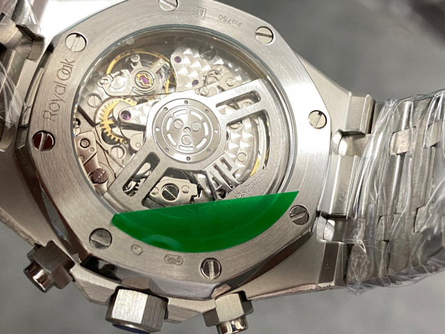 Audemars Piguet si concentra sui grandi beni di fabbrica