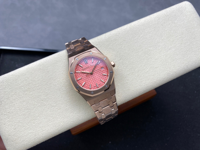 Audemars Piguet Fokus pada barangan kilang besar