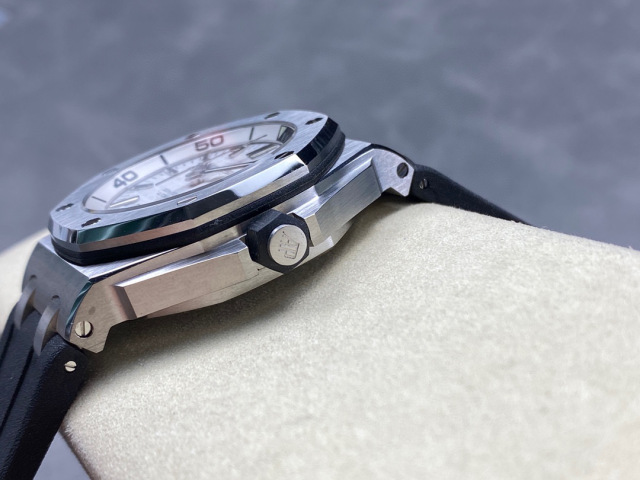 Audemars Piguet Fokus pada barangan kilang besar