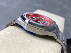 Audemars Piguet si concentra sui grandi beni di fabbrica
