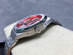 Audemars Piguet si concentra sui grandi beni di fabbrica