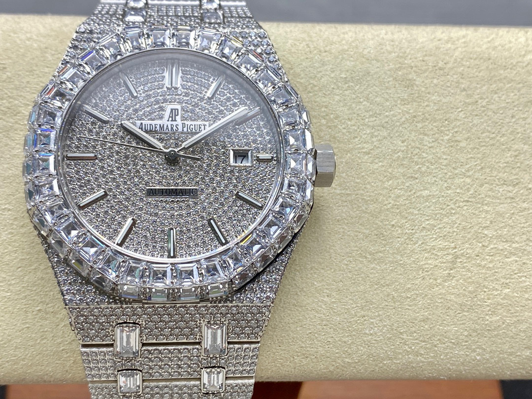 Audemars Piguet Fokus pada barangan kilang besar