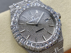 Audemars Piguet Fokus pada barangan kilang besar