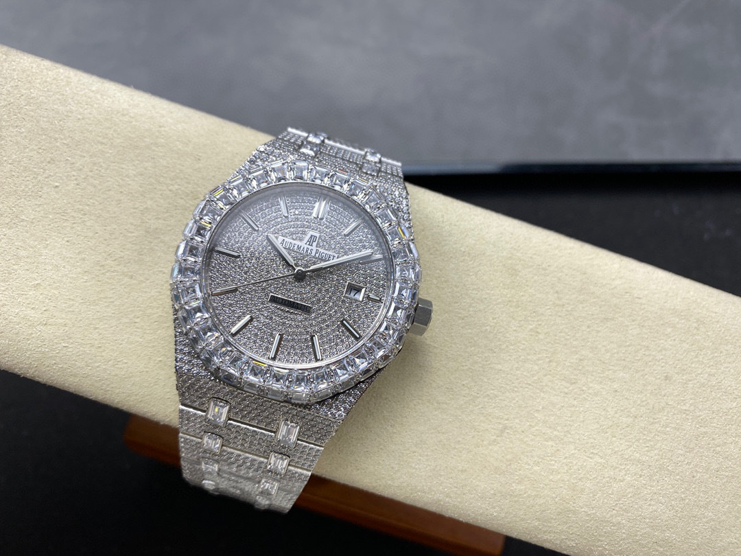 Audemars Piguet Fokus pada barangan kilang besar