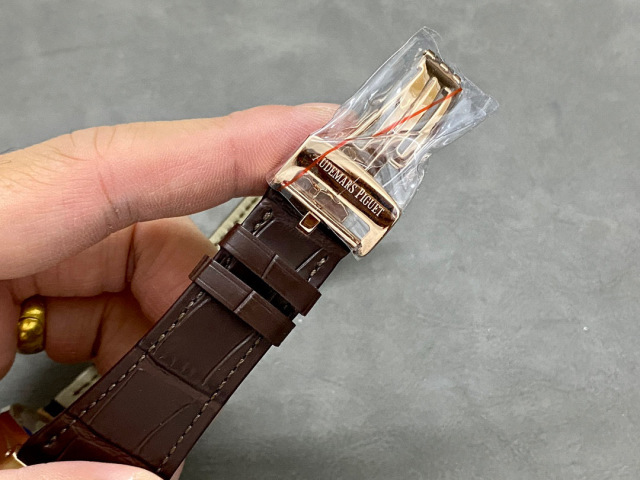Audemars Piguet si concentra sui grandi beni di fabbrica
