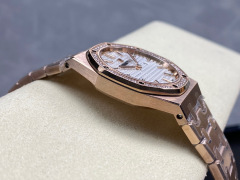 Audemars Piguet Focus on big factory goods