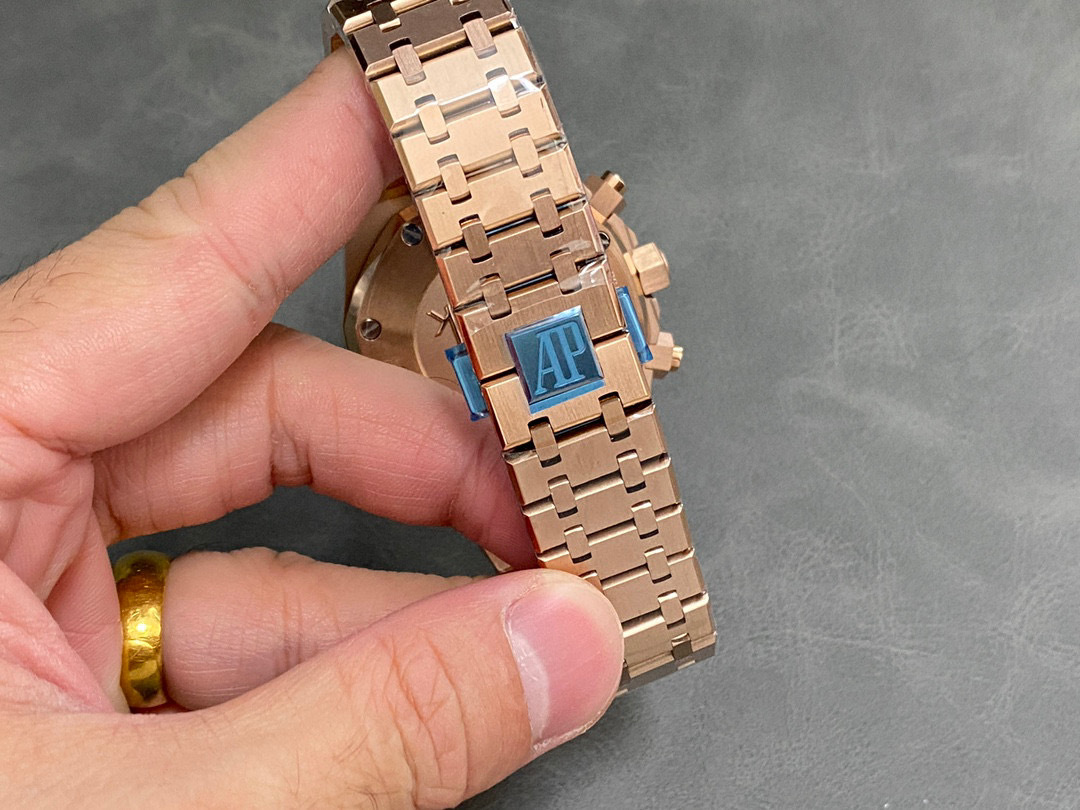 Audemars Piguet si concentra sui grandi beni di fabbrica